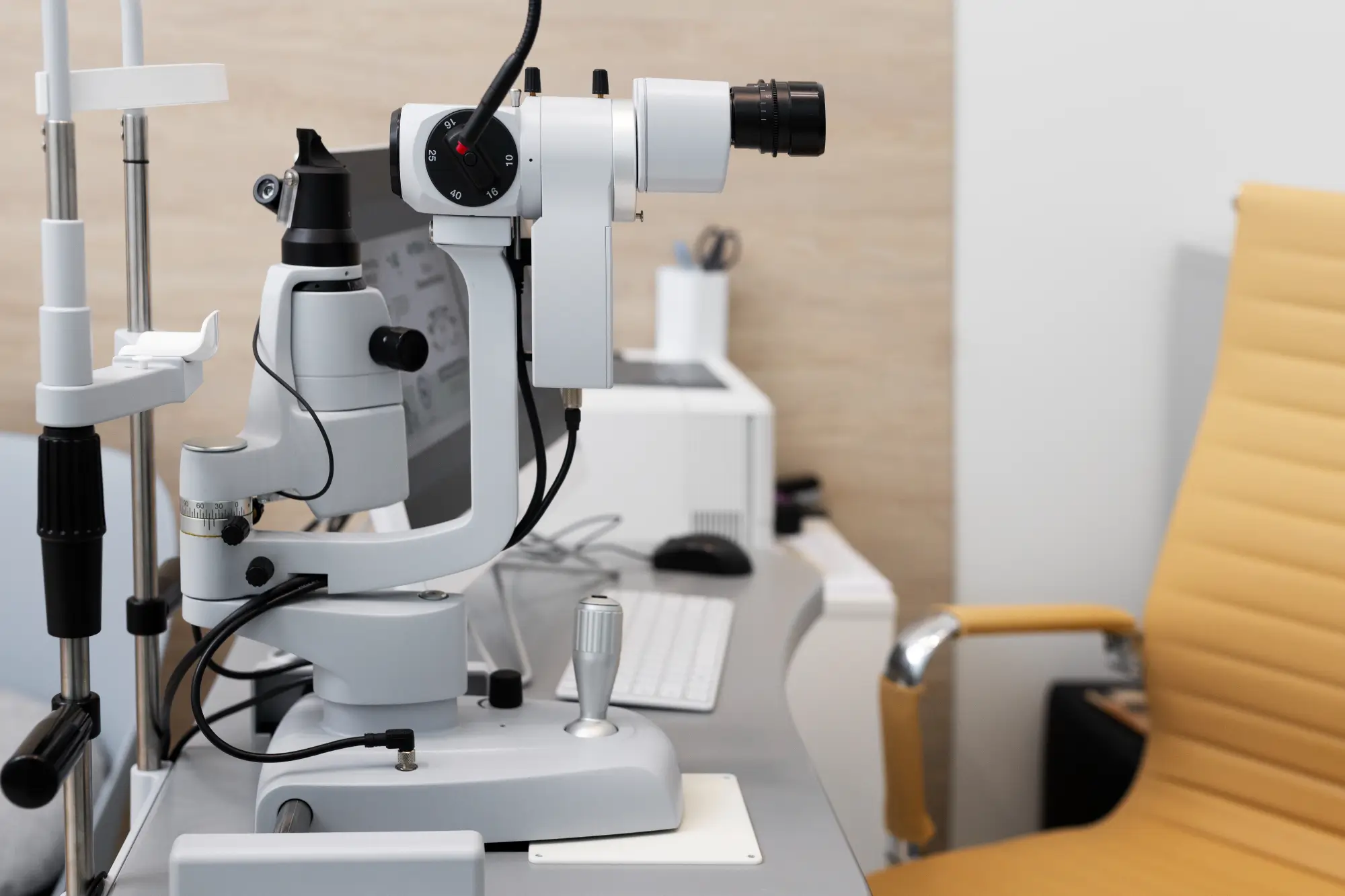 life of ophthalmologist's office