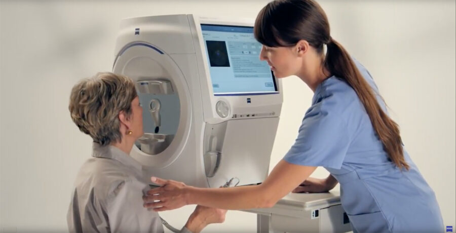 Patient-using-Zeiss-HFA3-830-Visual-Field-Analyser-900×461 Patient-using-Zeiss-HFA3-830-Visual-Field-Analyser-900x461